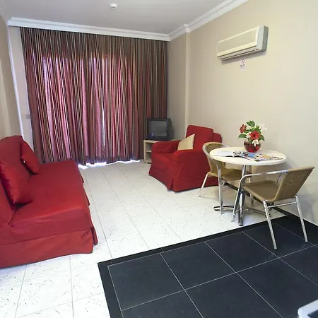 Apart-hotel Candan 4*