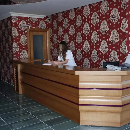 Candan Lejlighedshotel 4*